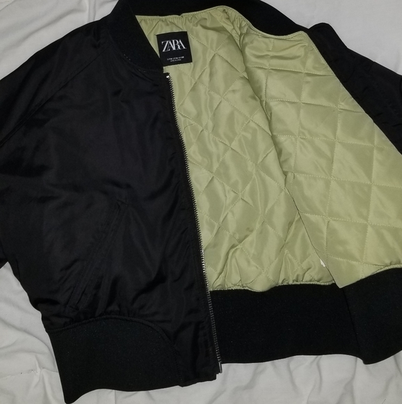 Cropped Bomber Jacket - Picture 4 of 4